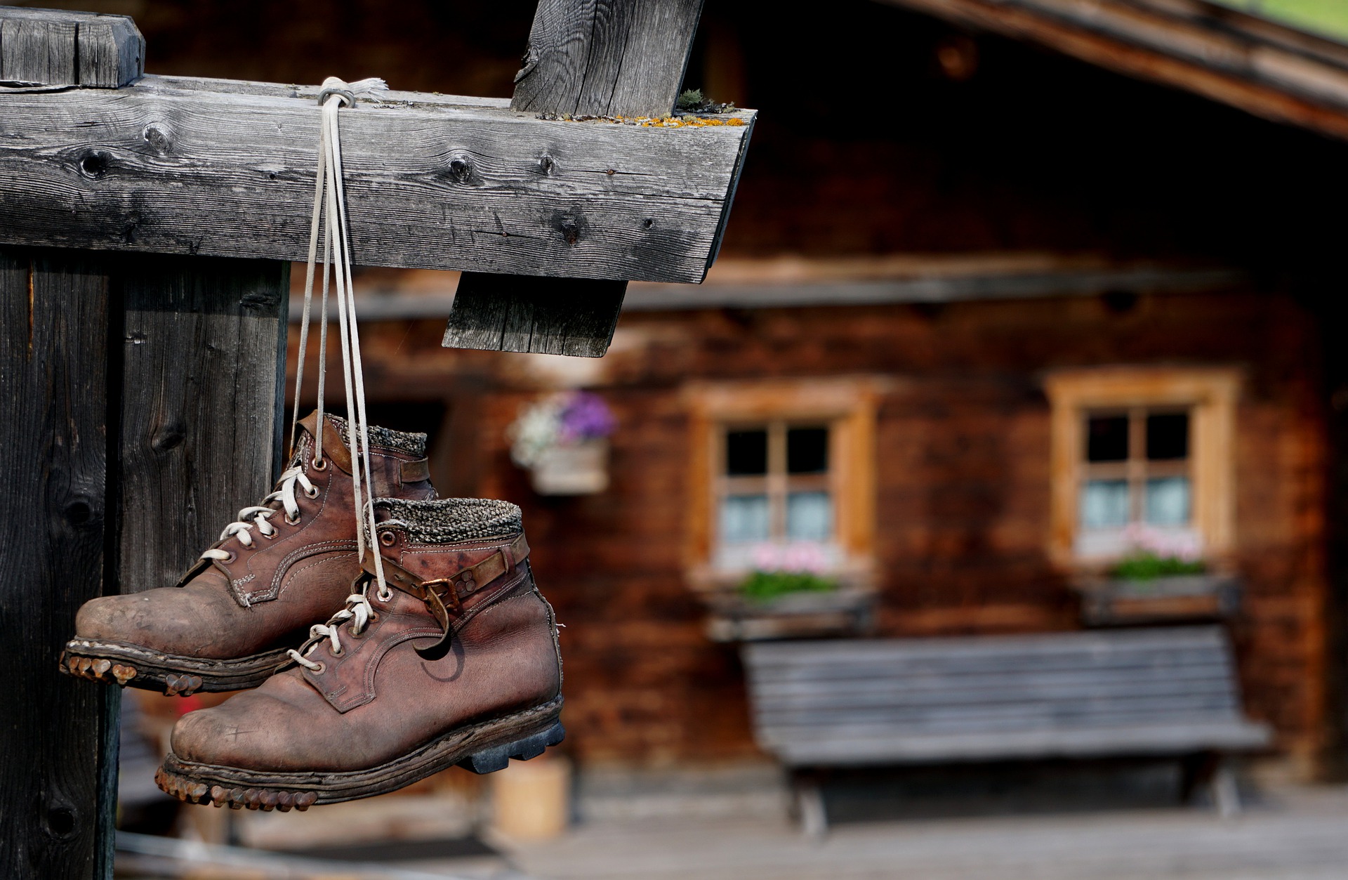 4-things-about-hiking-boots